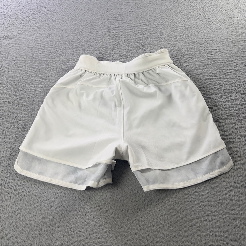 Lululemon Shorts Womens 0 Marble White Elastic Waist Athletic Running Gym Yoga - Picture 8 of 9